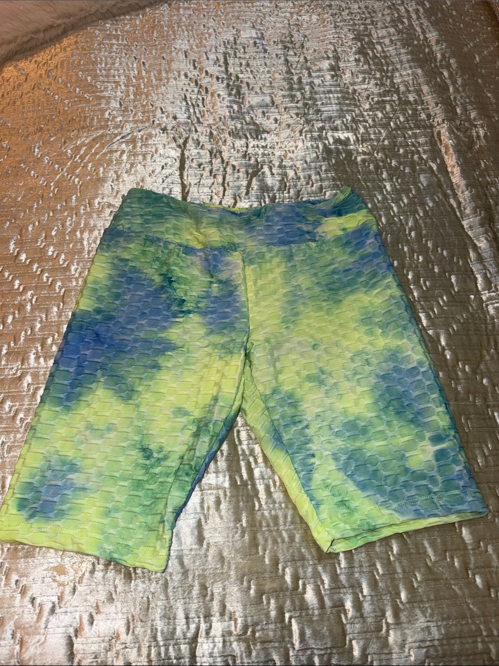 Green and Blue Textured Tie-Dye Biker Shorts